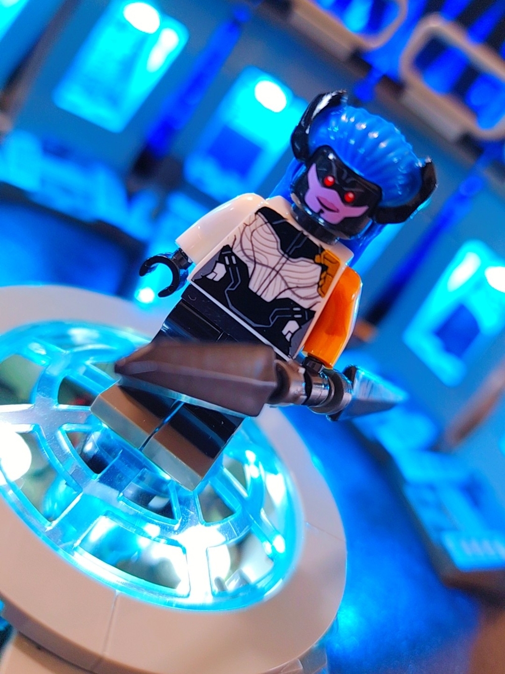 Proxima Minifigure Lego Compatible - Picture 7 of 7